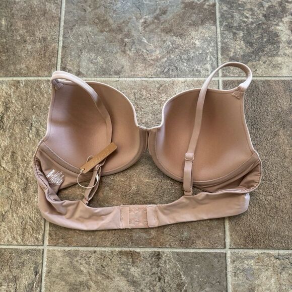 Skims Fits Everybody T-shirt Demi Bra Mica Size 44D - Picture 4 of 8